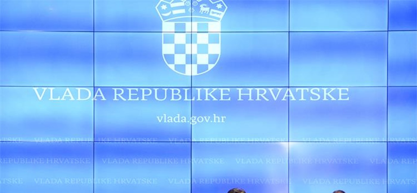 Uručeni ugovori za izgradnju i opremanje 18 centara za starije osobe vrijedni 159 milijuna eura